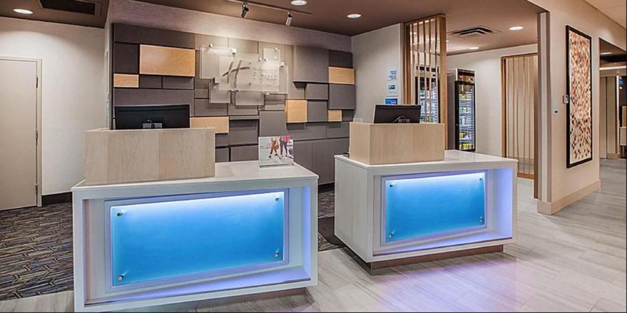 罗克希尔智选假日套房酒店 外观 照片